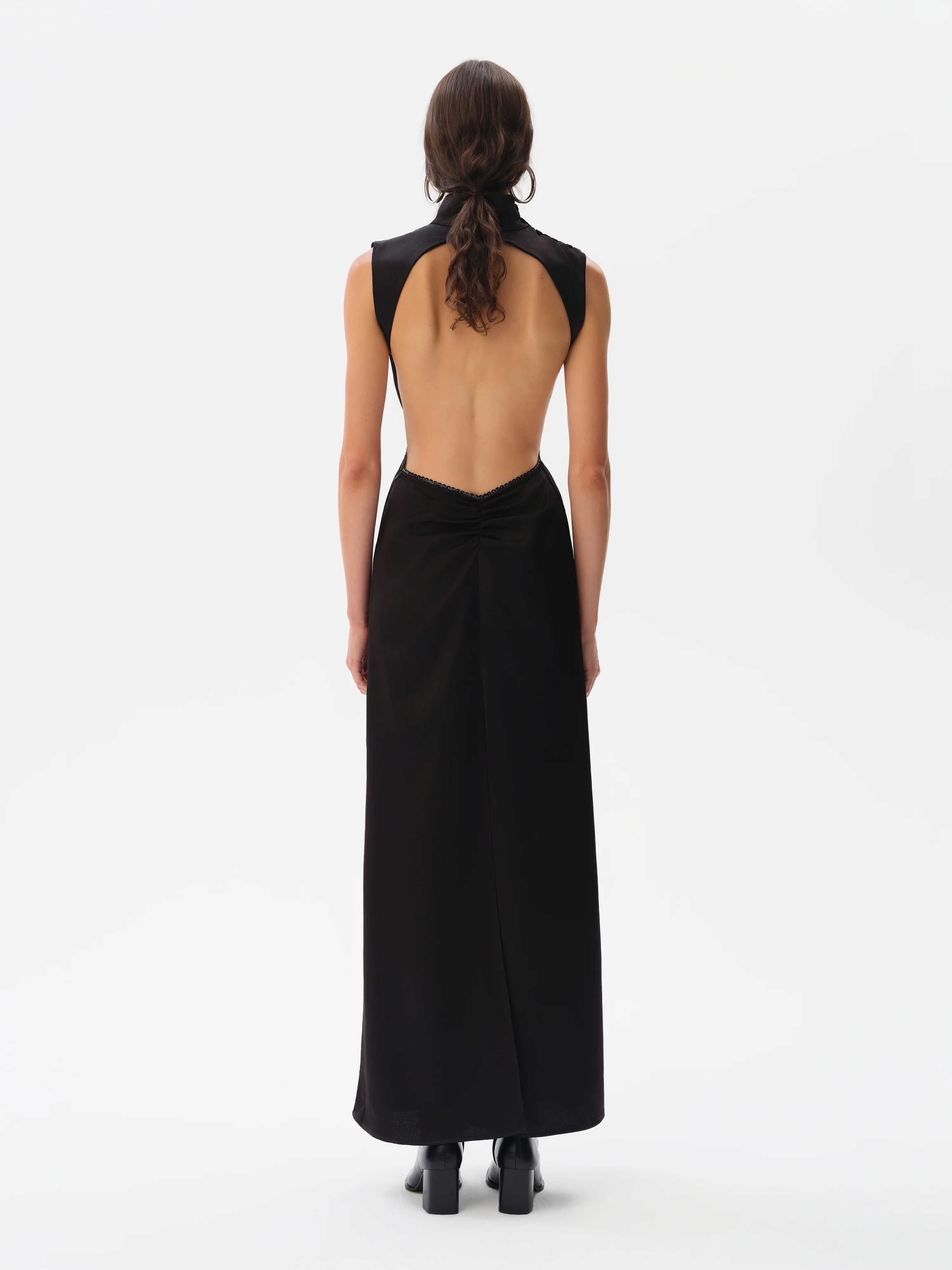 MARGOT - Open-back silver-trimmed satin maxi dress - Image 4